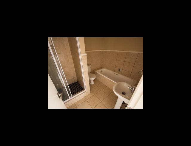 2 BEDROOM APARTMENT TO LET IN UMHLANGA RIDGE